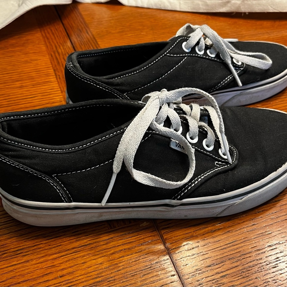 Vans Black Canvas Sneakers 8.5